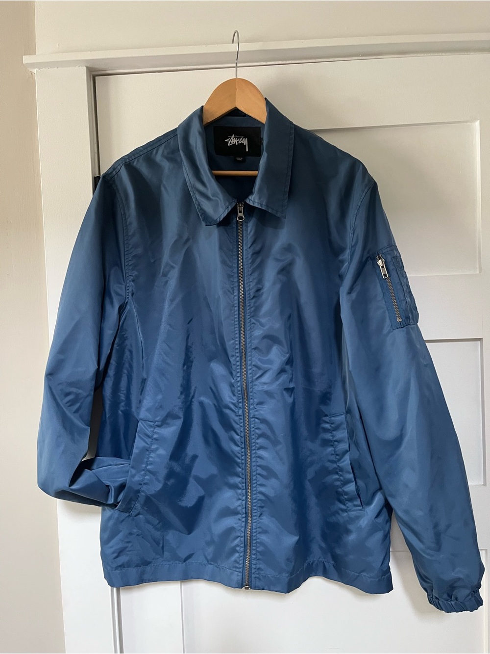 Stussy - Flight Satin Coach Jacket - Blue sz L